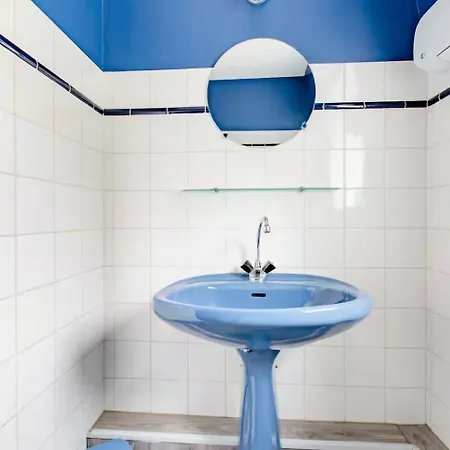 Chez Josephine Et Pierre *