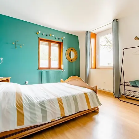 Chez Josephine Et Pierre *